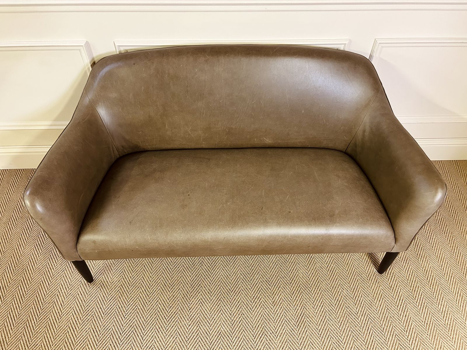 James Uk Newington Two Seater Sofa In Taupe Leather Amazing Quality Trade £2401 photo buy