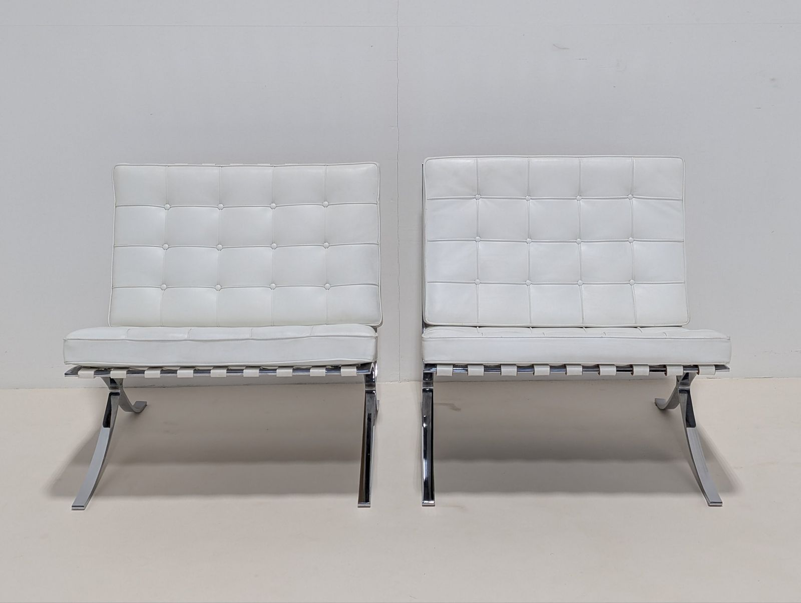 Knoll Barcelona Lounge By Ludwig Mies Van Der Rohe photo for sale
