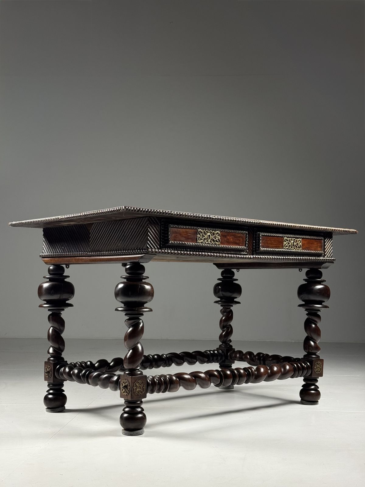 18th Century Portuguese Table, 18th Century And Earlier photo Furniture