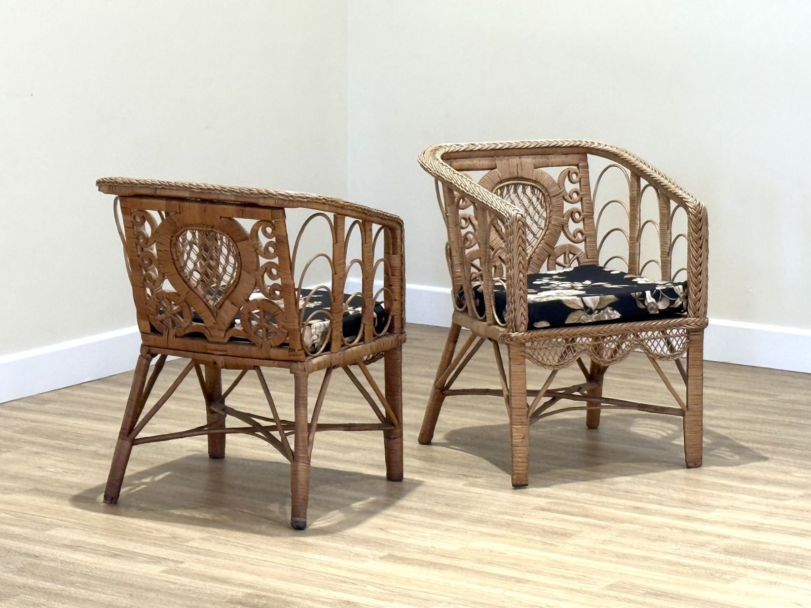 Garden Furniture Late 19th–Early 20th Century French Wicker Conservatory Set With Heart Shaped Backs And Glass Top Table photo