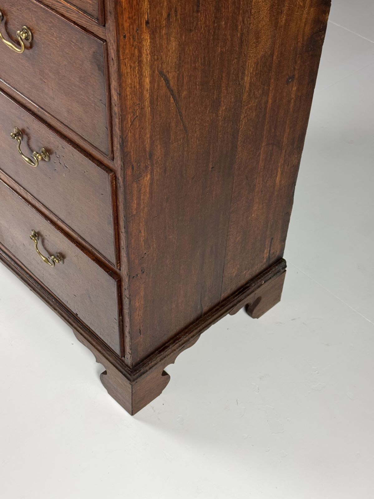 1975.0 English Chest Of Drawers, Early 19th Century photo