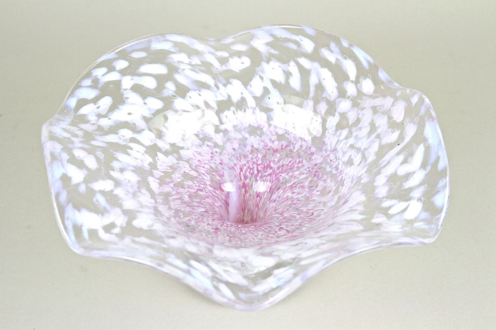 20th Century Murano Glass Centerpiece/ Bowl, Mid Century, Italy Ca. 1960 photo 560.0