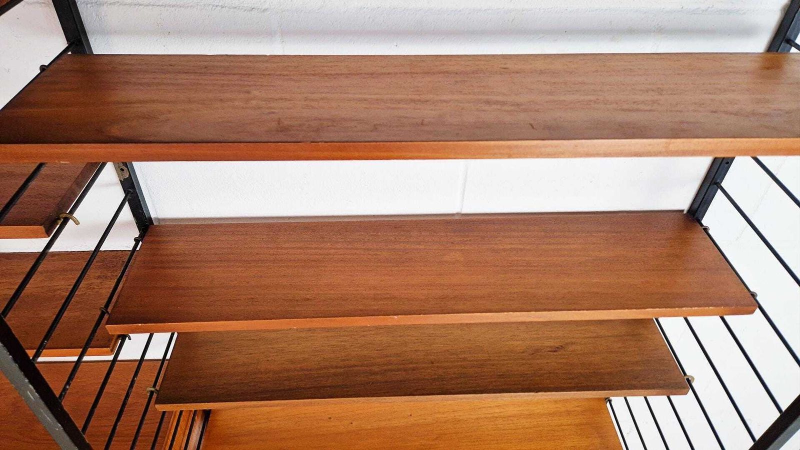 photo vinterior Staples Ladderax Vintage 1960s Mid Century 2 Bay Danish Design Cabinet Sideboard Shelf System Pg160