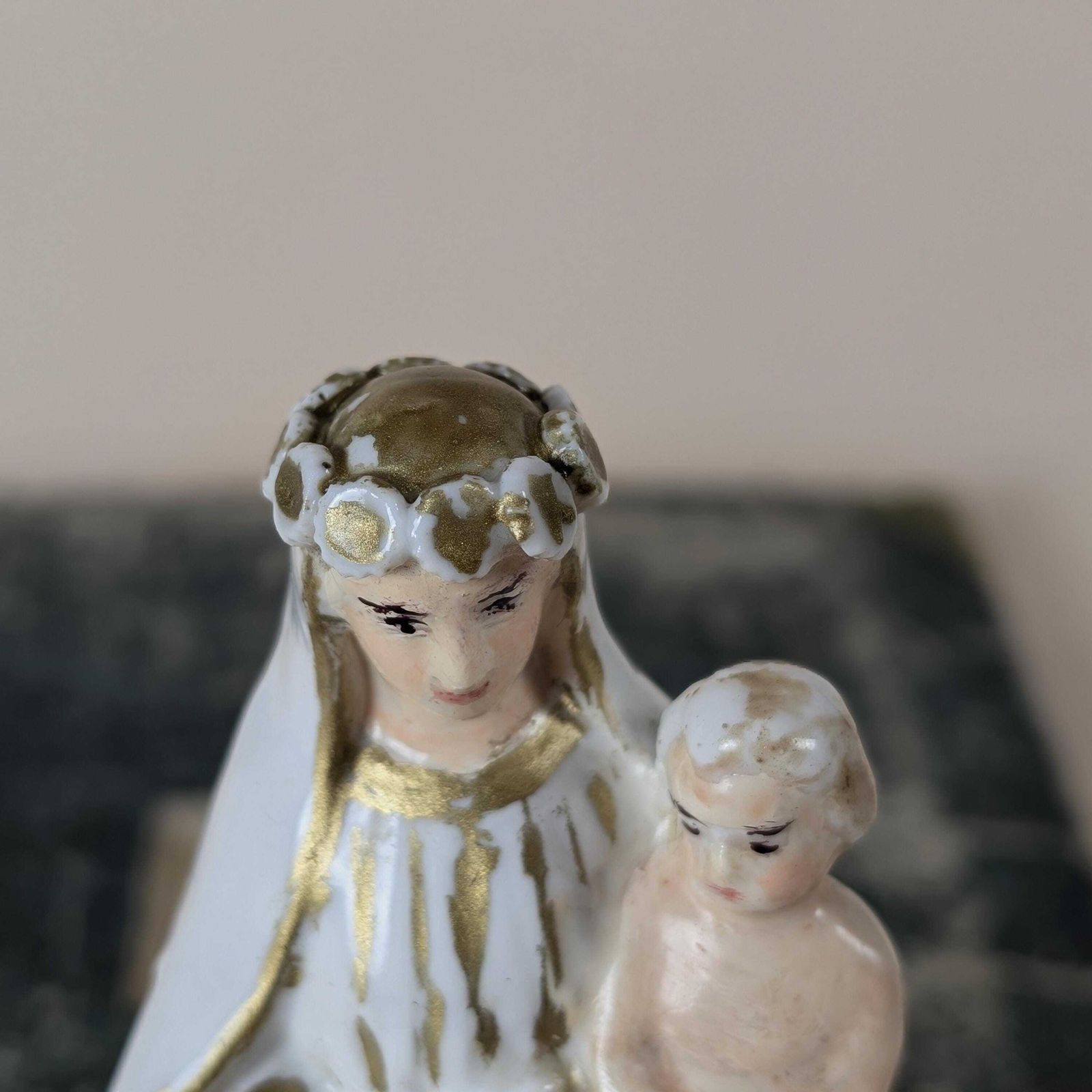 Antique Porcelain Madonna And Child Figurine, French Gilt Vieux Paris Virgin Mary Statue, Late 19th Century Catholic Altar Decor photo Home Decor