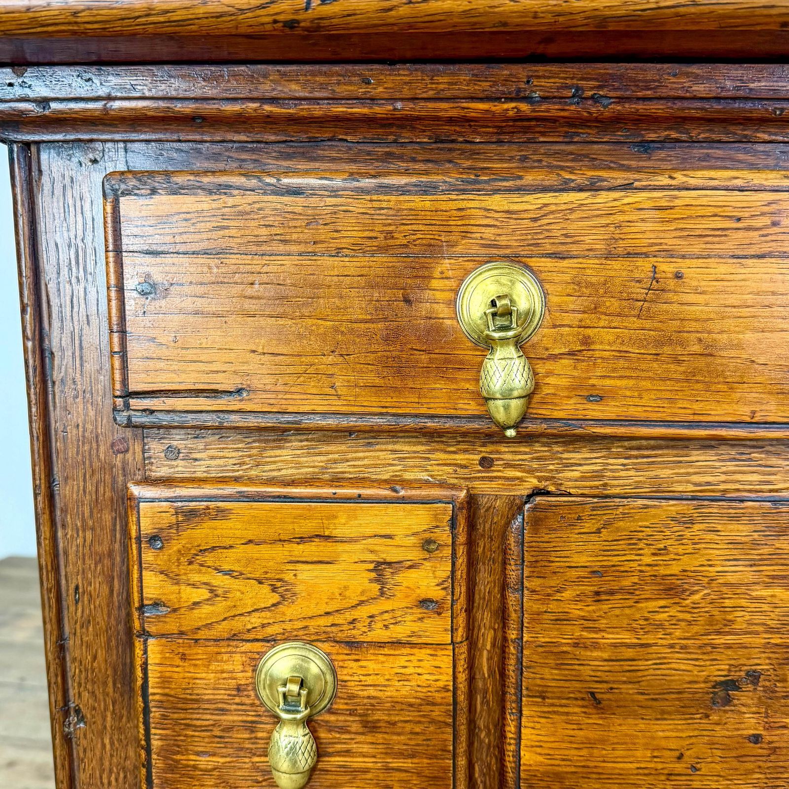Antique Oak Serving Table | Antique Tables | Antique Furniture | Antique Side Table (M 6826) photo buy