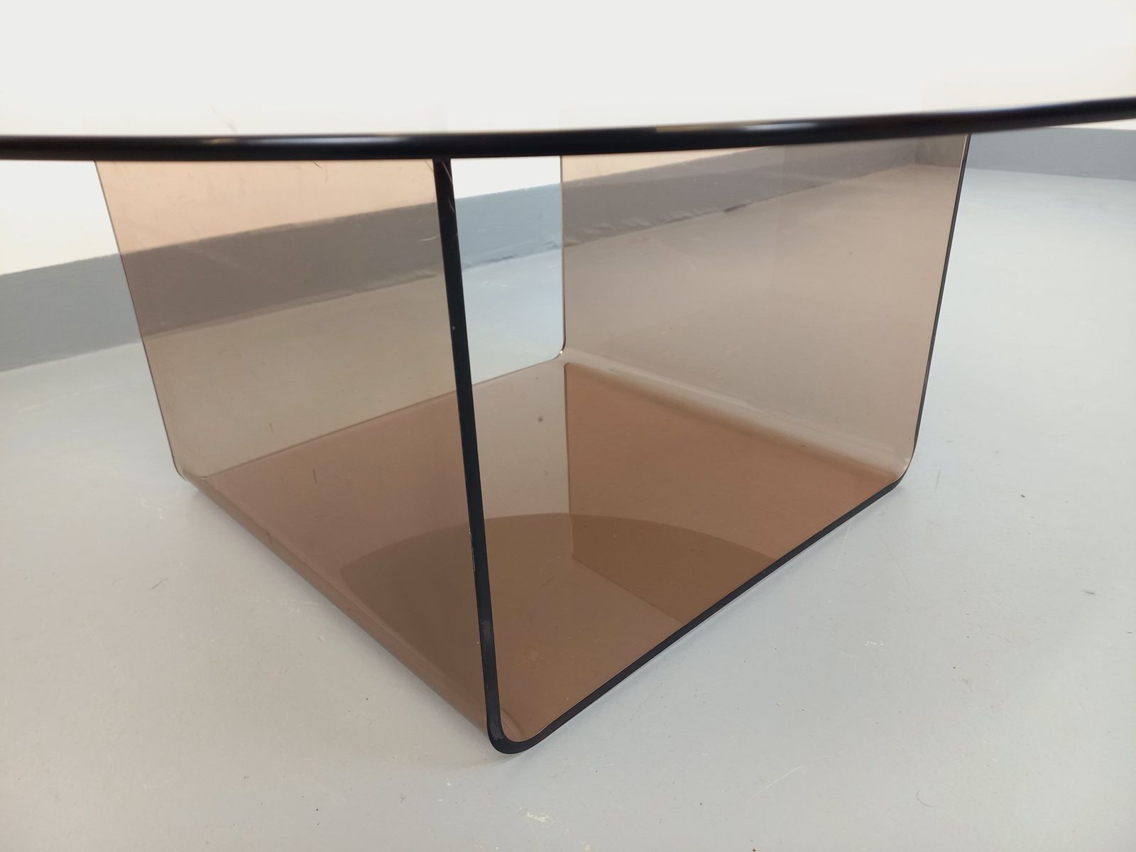 photo for sale Round Space Age Coffee Table In Smoked Glass And Plexiglass