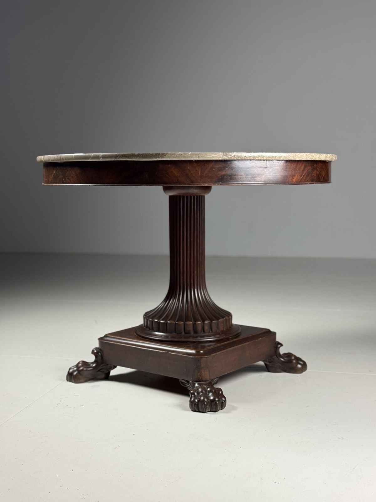 Mahogany Center Table 19th Century photo Furniture