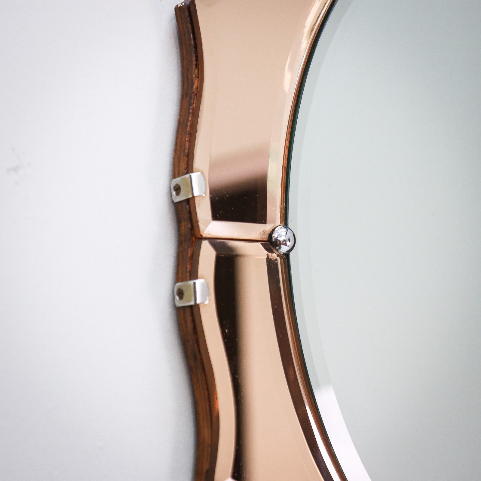Art Deco Wall Mirror Round With Petal Shaped Bevelled Edge photo buy