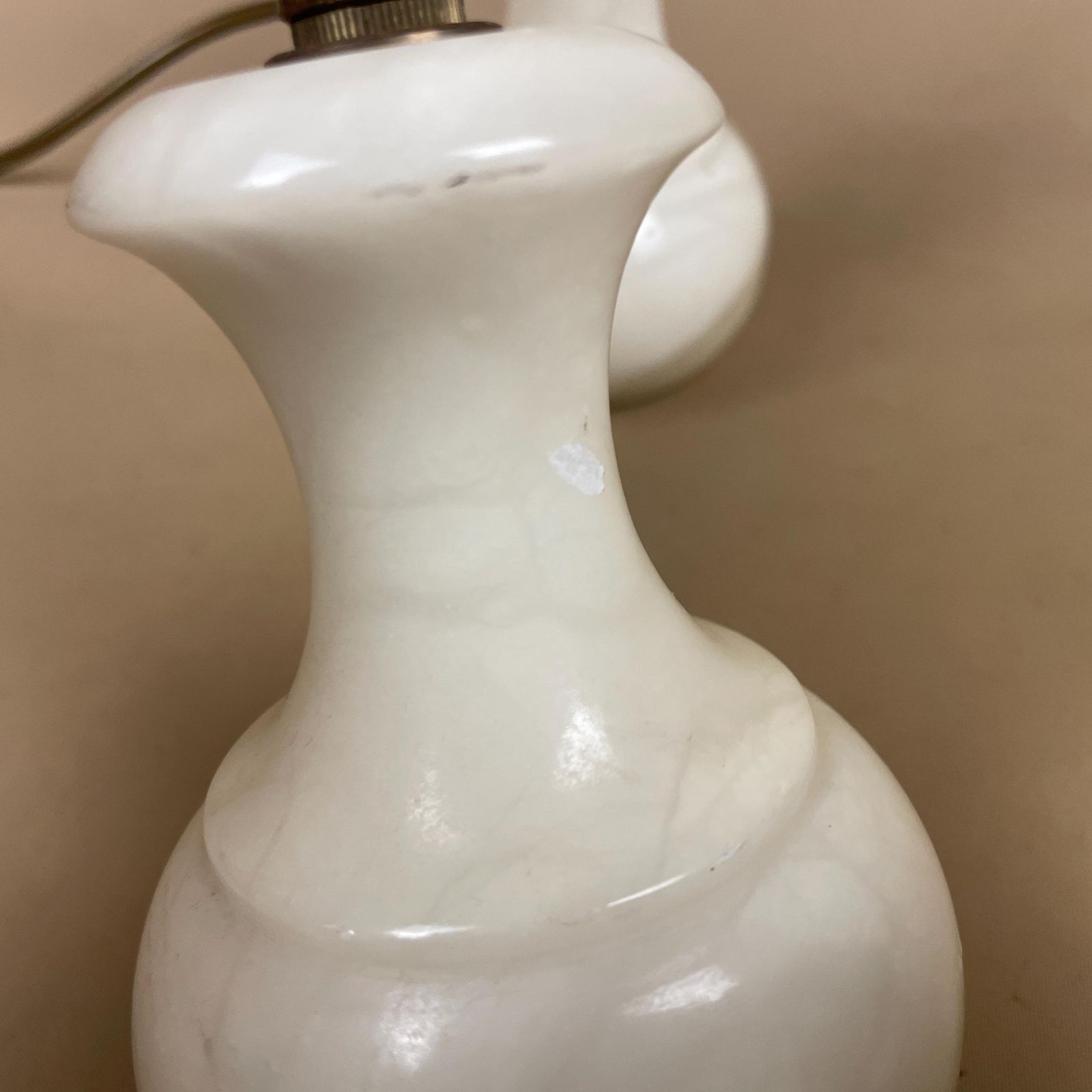 89.0 Onyx Marble Table Lamps Pair Yellow Shades Retro Bedside Lighting Alabaster Base Mid Century Decor Small Matching Lamp Set photo