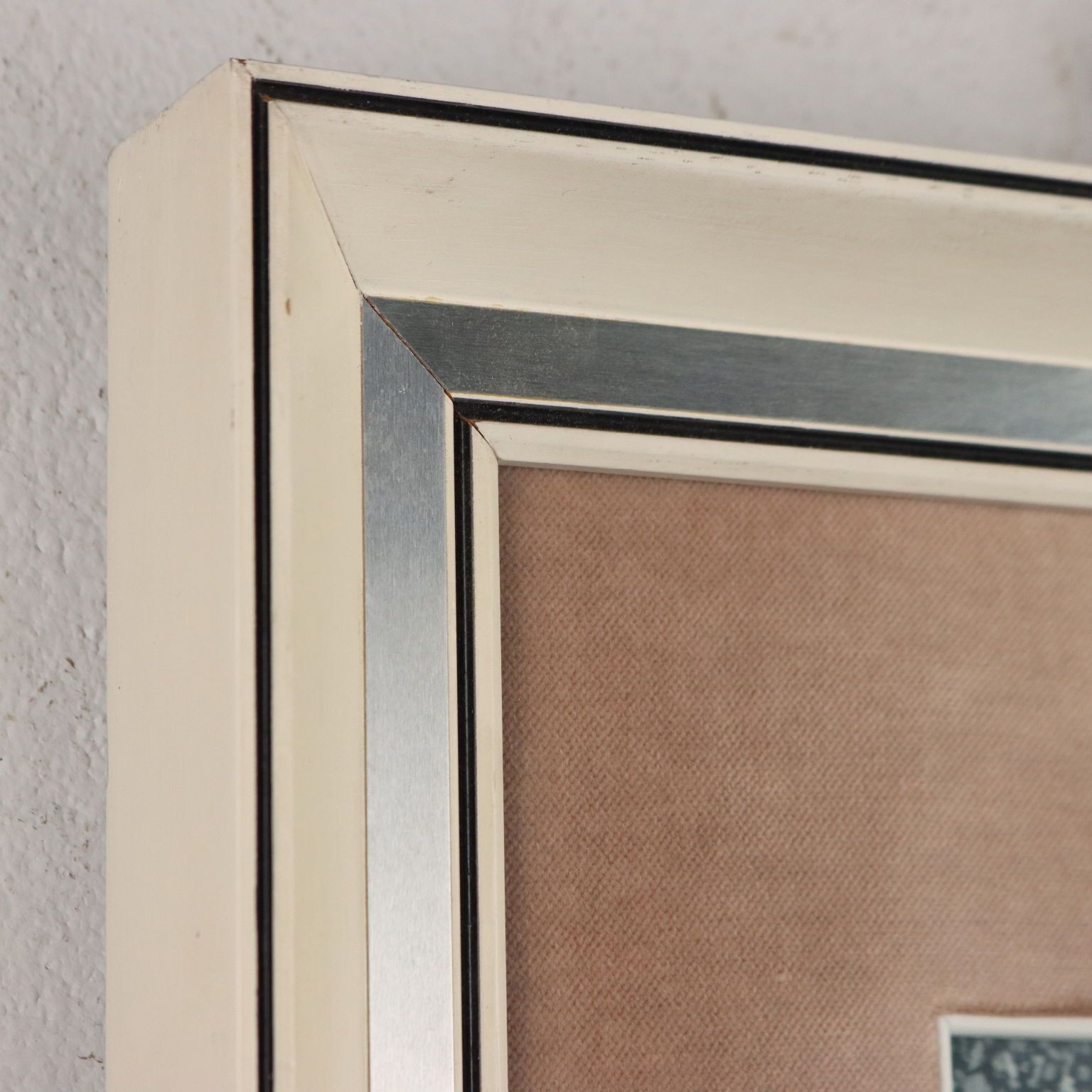 photo furniture Peinture naïve contemporaine M. Previ, huile sur verre, 1979