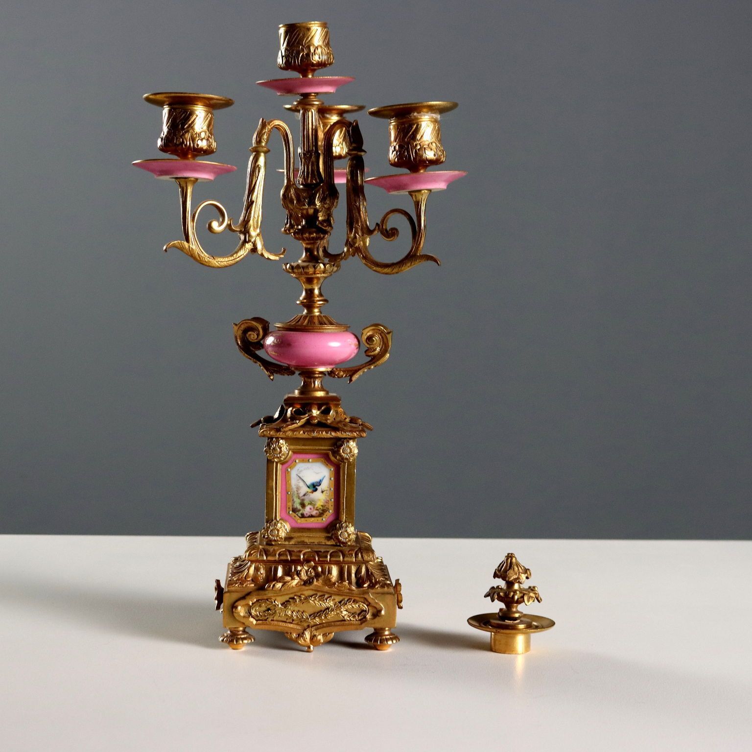 photo vinterior Pendule triptyque d'époque en bronze doré et porcelaine, France, XIXe siècle