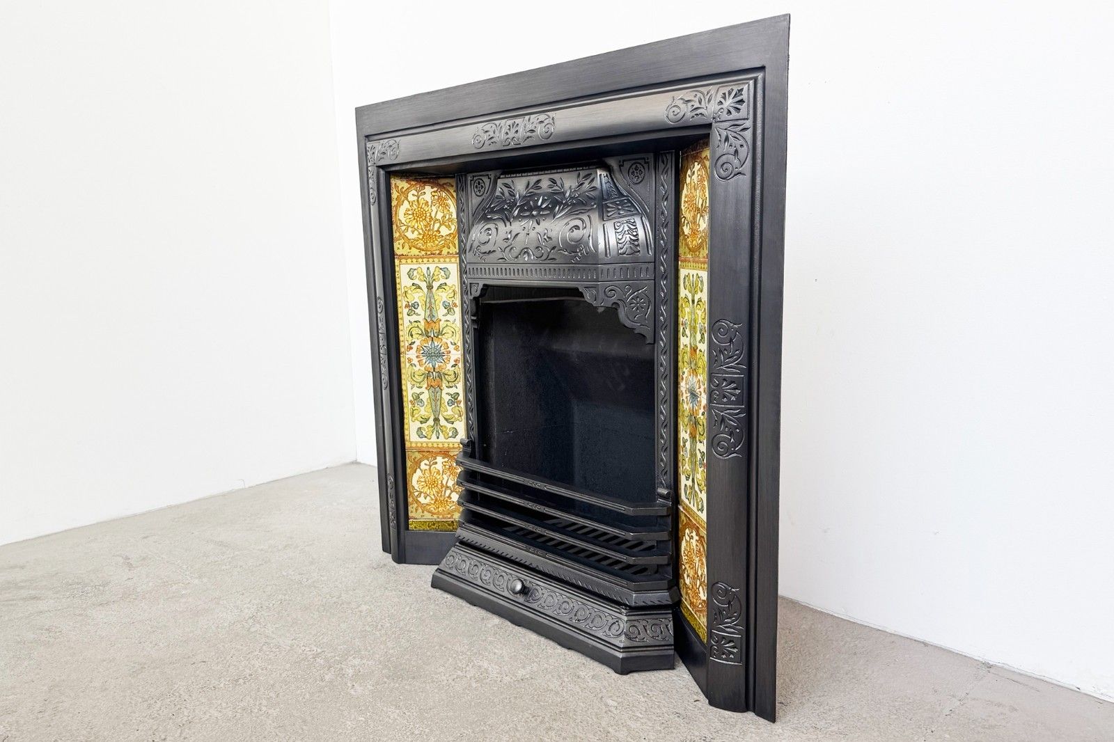Fireplace Grate Victorian 19th Century Cast Iron Antique Reclaimed 1889 1893 photo Home Fixtures