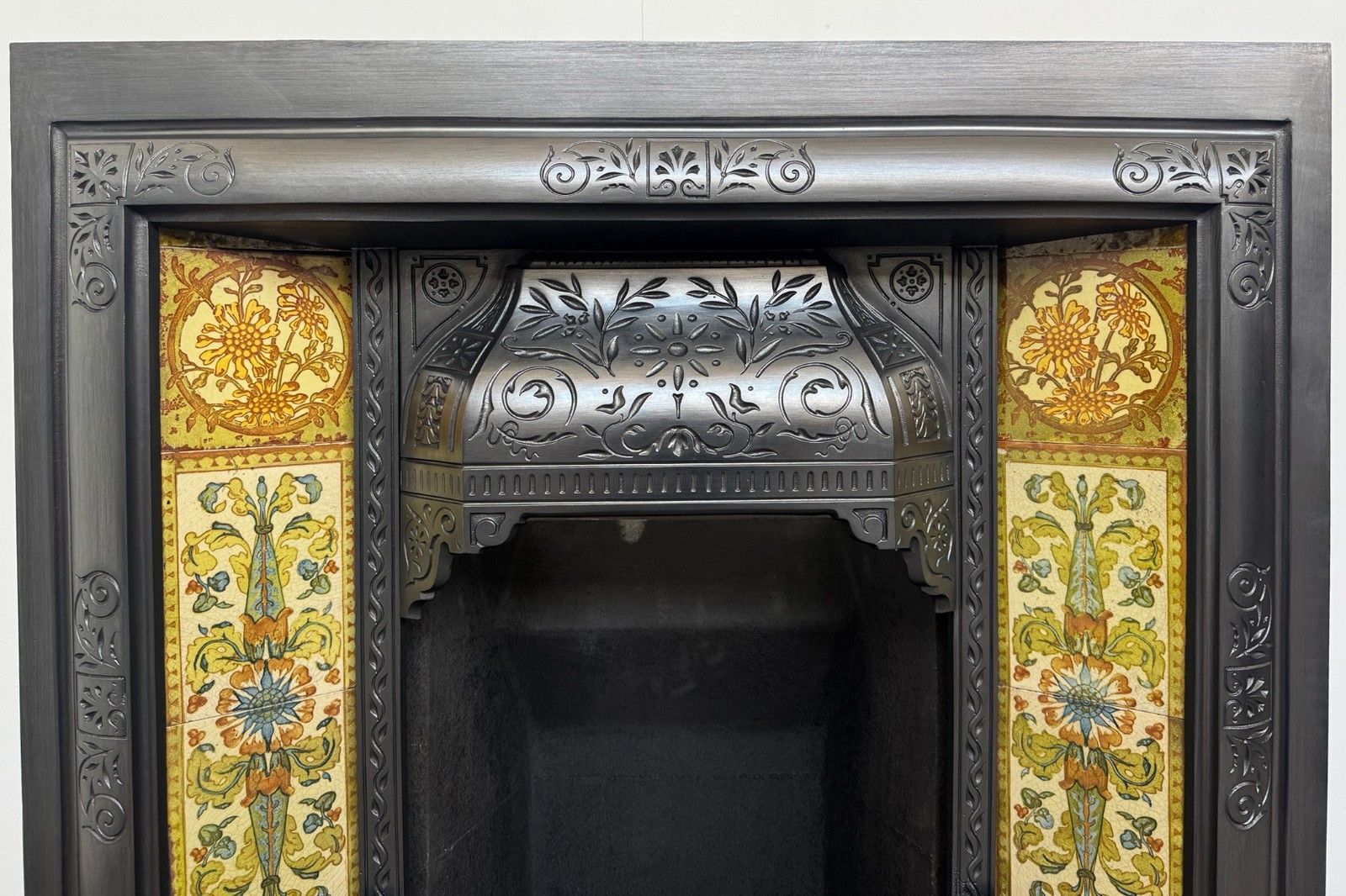 Fireplace Grate Victorian 19th Century Cast Iron Antique Reclaimed 1889 1893 photo 1290.0
