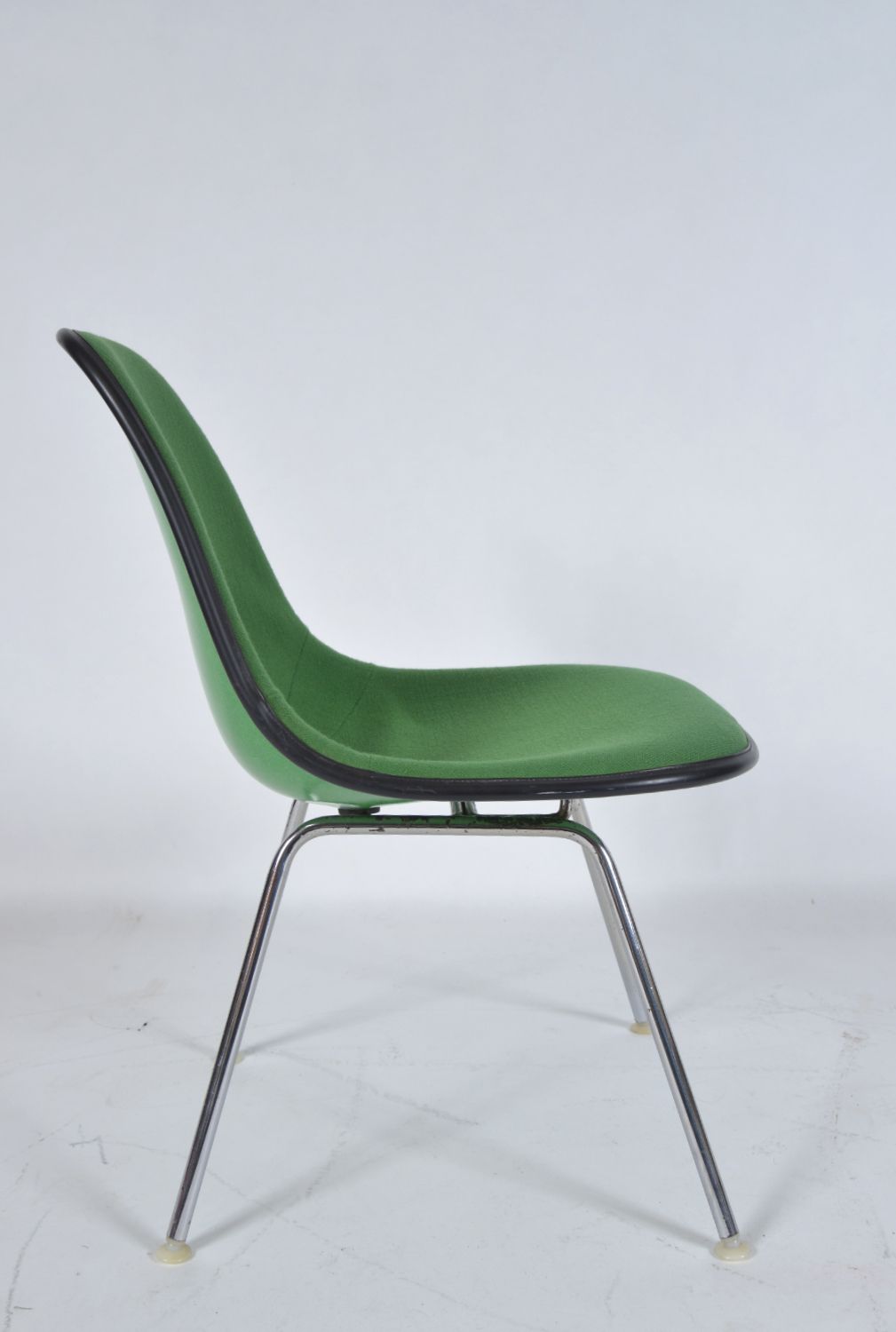 1960s Herman Miller Eames Fibreglass Shell Green Msx 1 Low Dressing Occasional Chair photo for sale