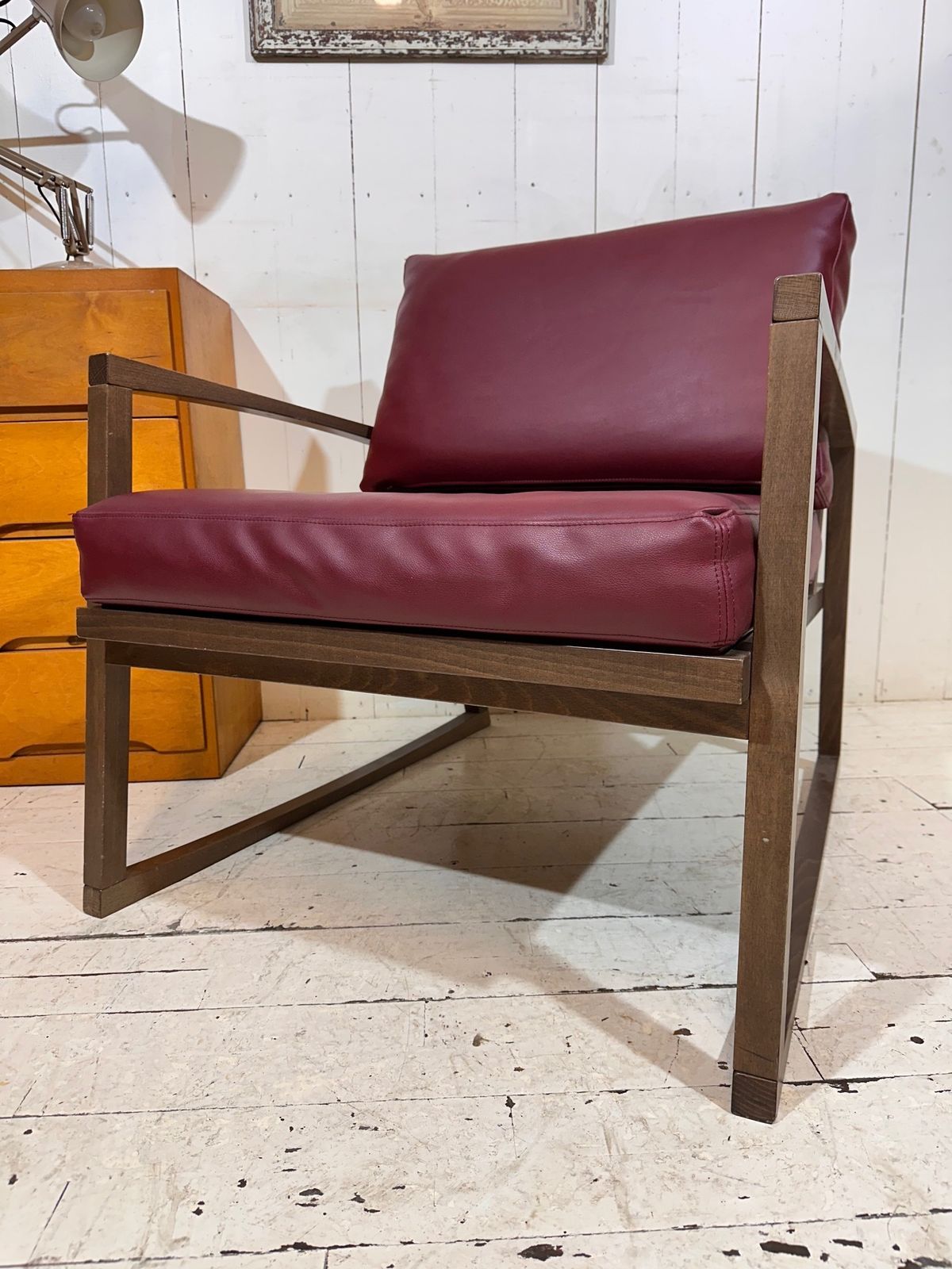 Retro Red Leather Varese Armchair By Andy Thornton photo furniture