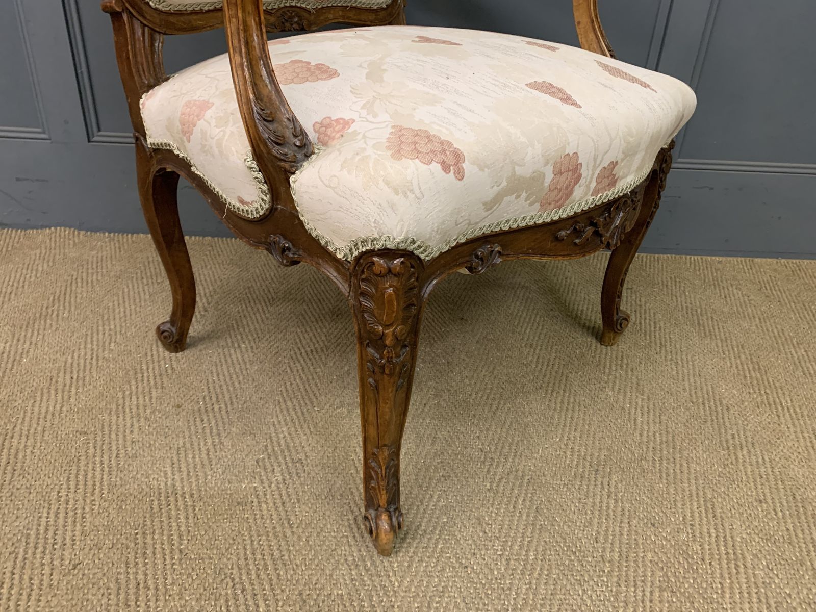 photo buy Pair Of French Carved Walnut Armchairs