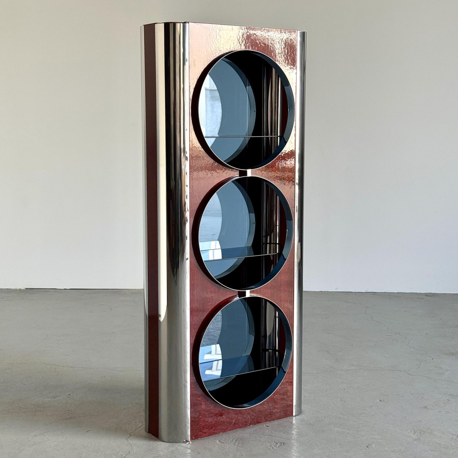 Italian Mid Century Showcase Bar Attributed To Willy Rizzo In Chrome, Blue Smoked Glass And Mahogany Veneer, 1980s