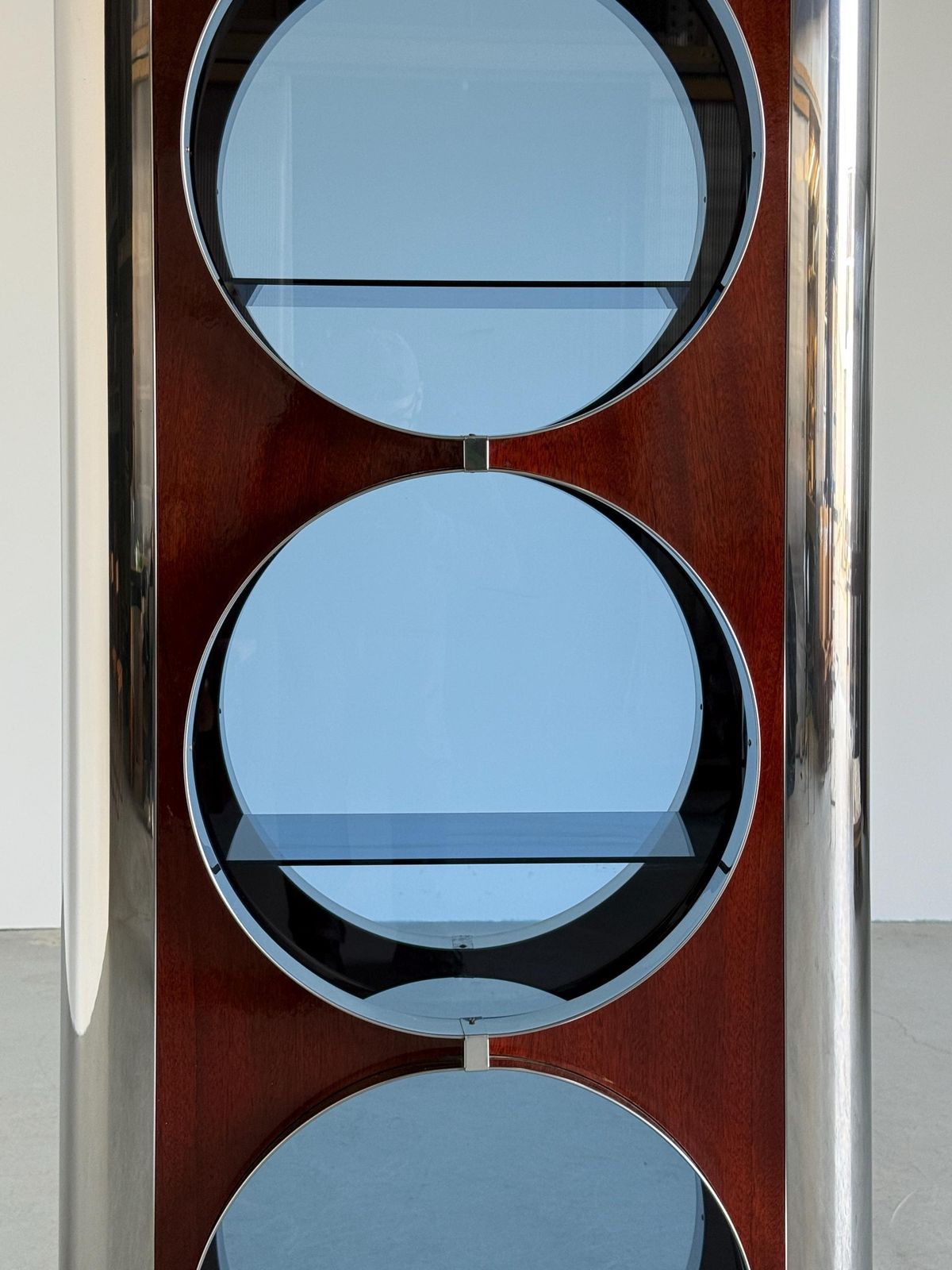 Italian Mid Century Showcase Bar Attributed To Willy Rizzo In Chrome, Blue Smoked Glass And Mahogany Veneer, 1980s photo 5607.0