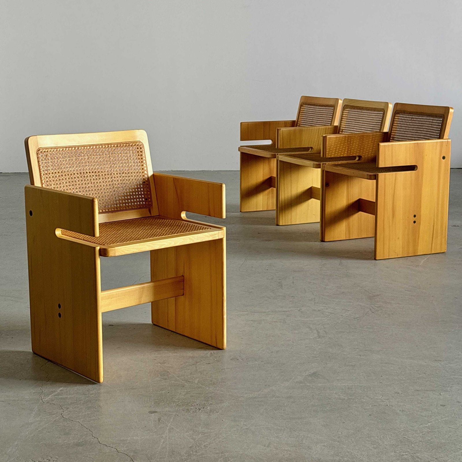 1 Of 4 French Postmodern Armchairs In Pinewood And Cane