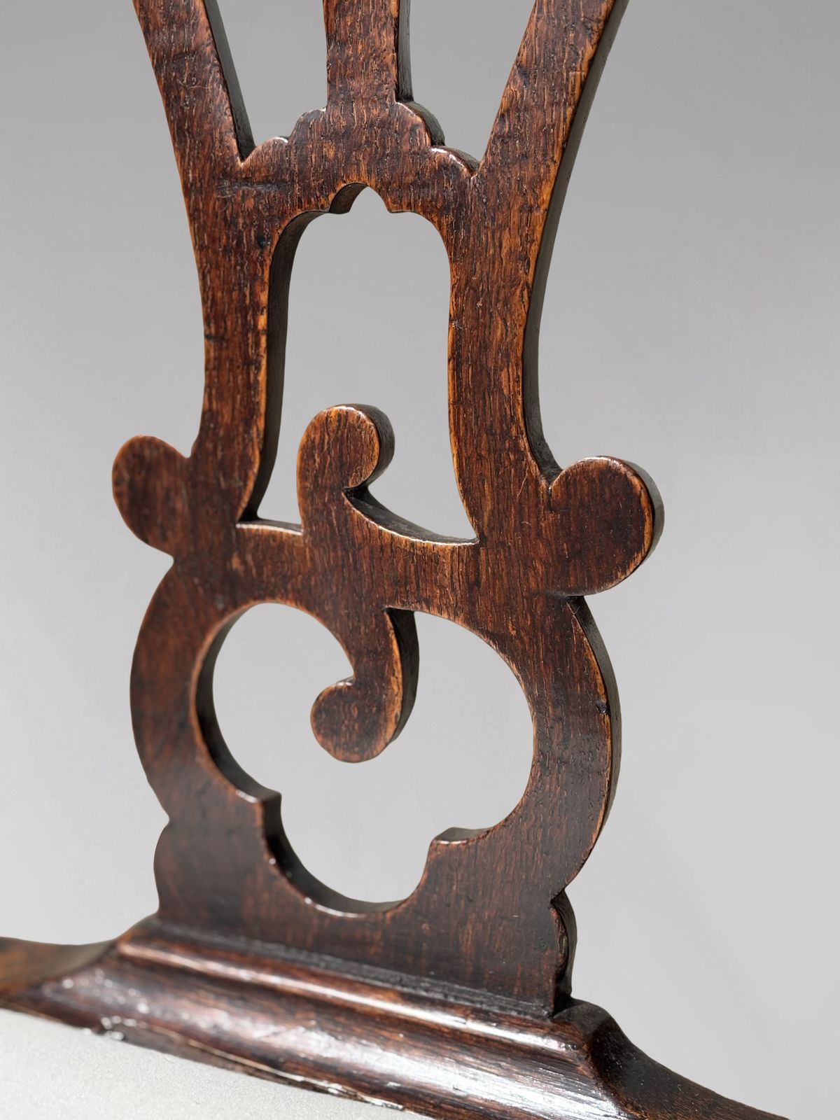 Pair Of 18th Century George III Period Oak Side Chairs photo vinterior