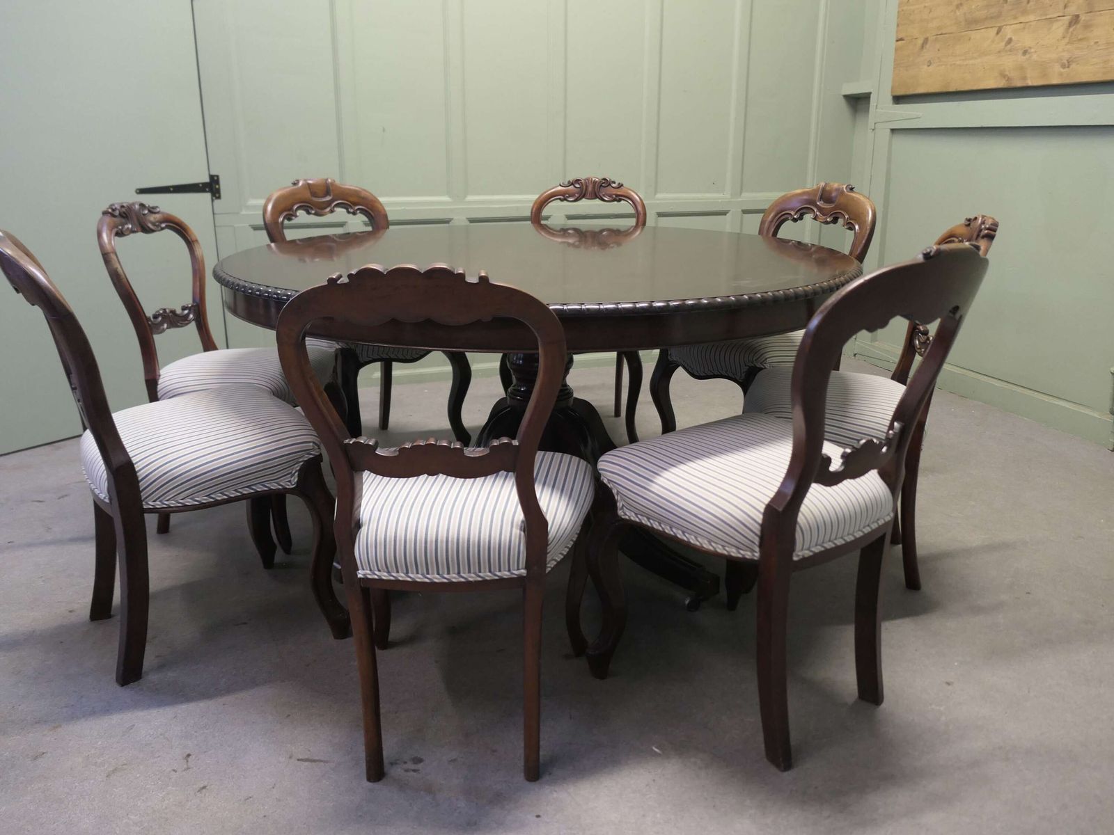 Large Centre Dining Table And 8 Chairs This Is An Outstanding Set, The Table Is Circular photo for sale
