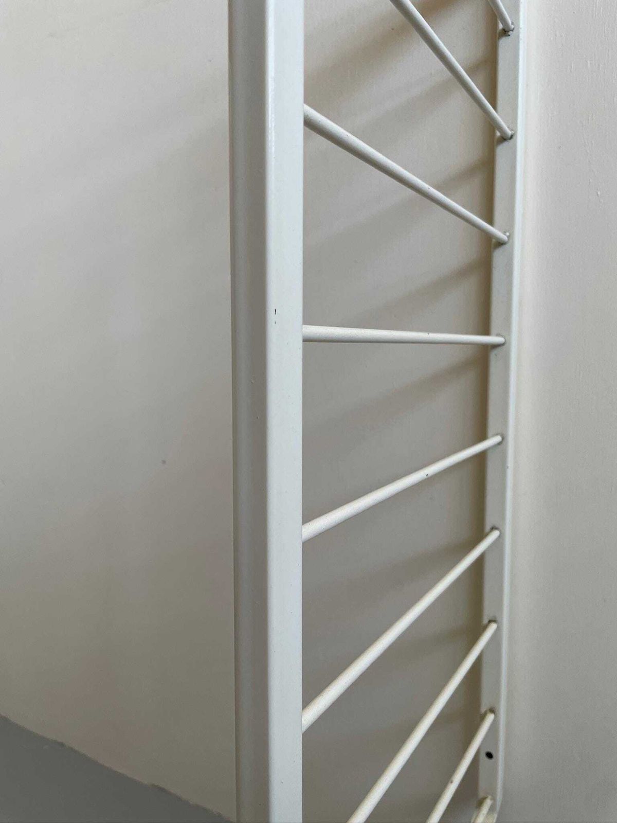 85cm X 35cm White Staples Ladderax Ladder Small One Foot Lean To (24i) photo vinterior