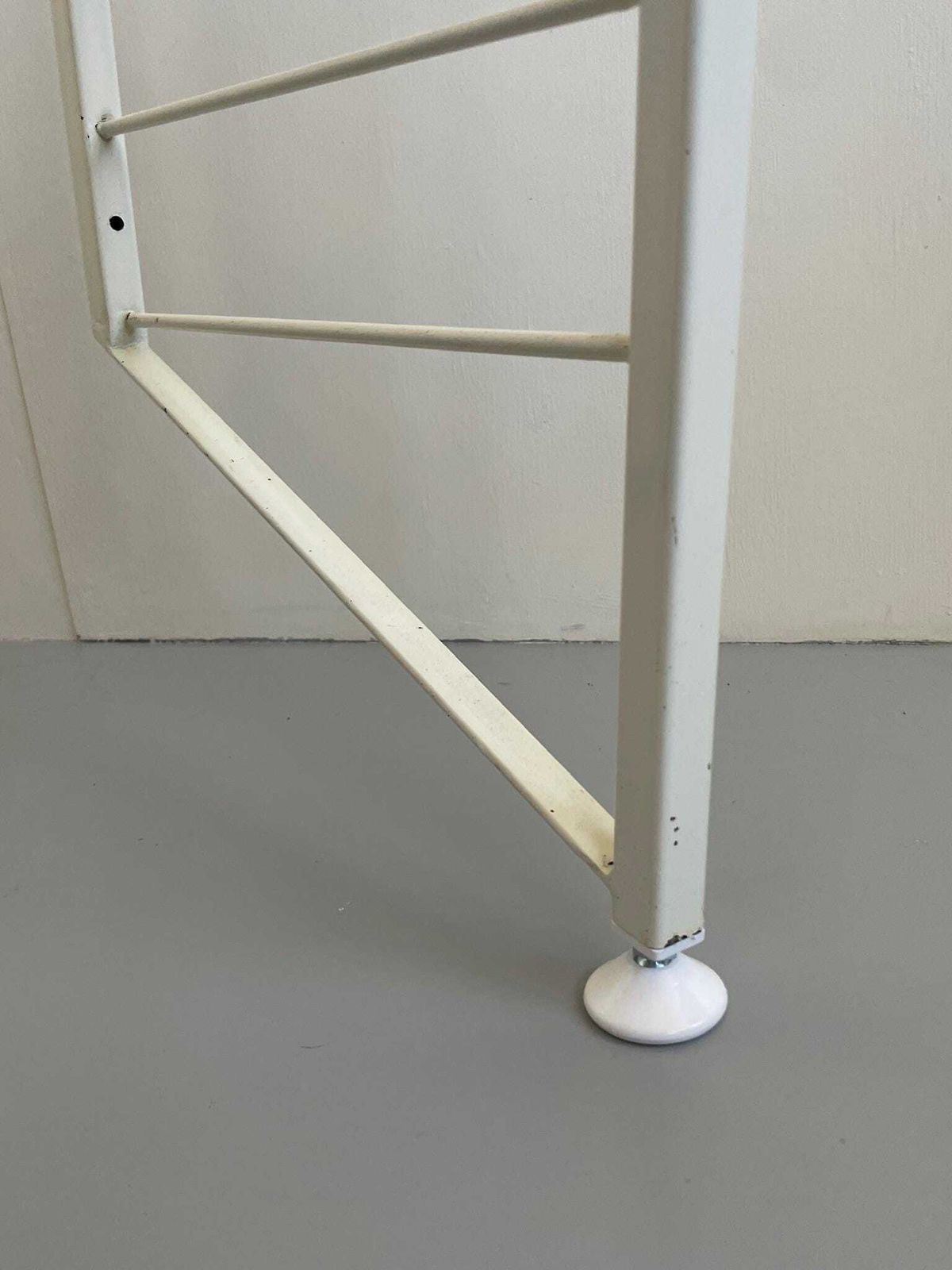 photo for sale 85cm X 35cm White Staples Ladderax Ladder Small One Foot Lean To (24i)