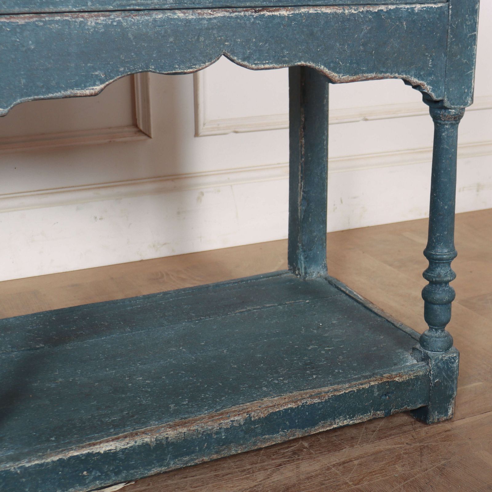 English Potboard Dresser Base, 1700s photo vinterior