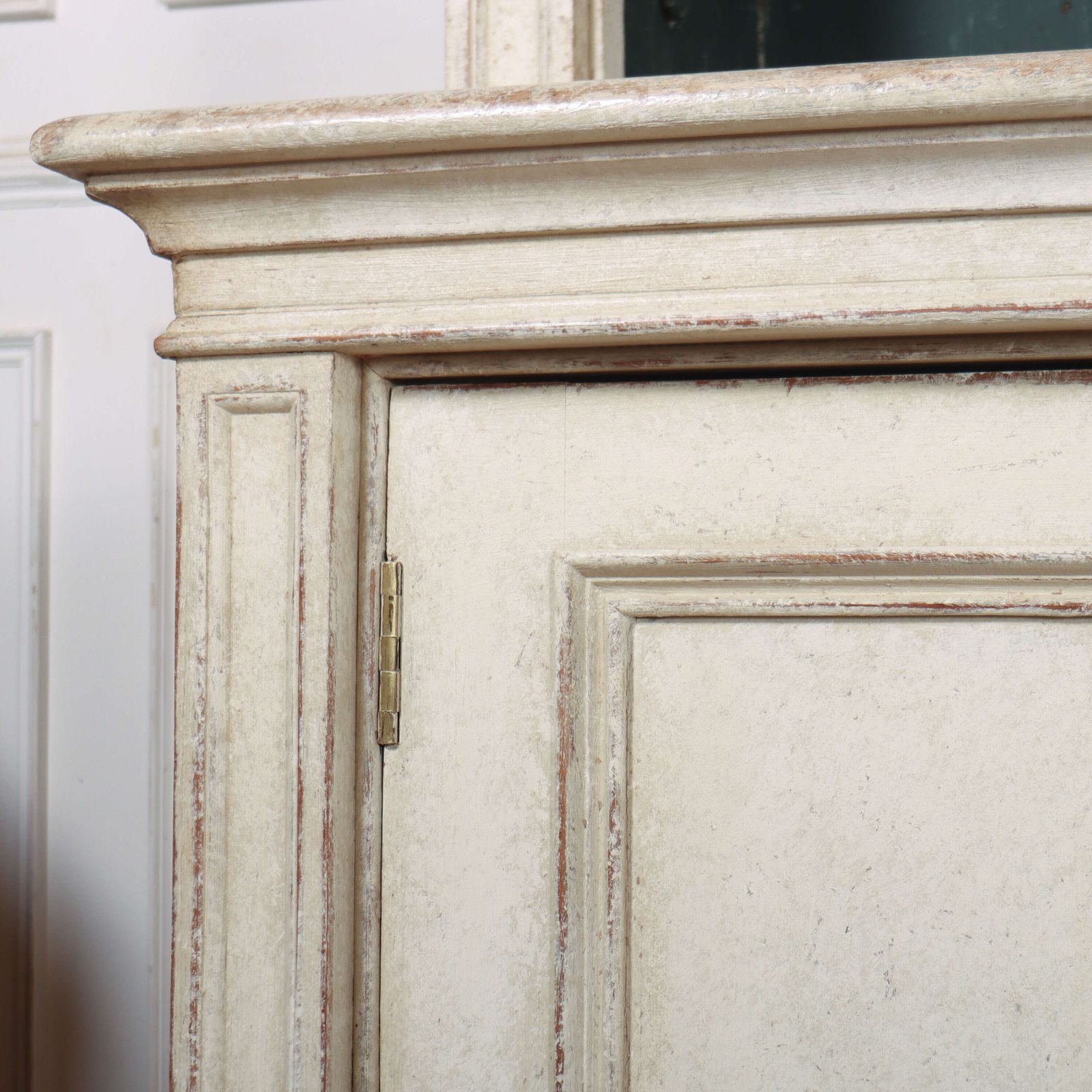 photo furniture 19th C Country House Bookcase, 1800s