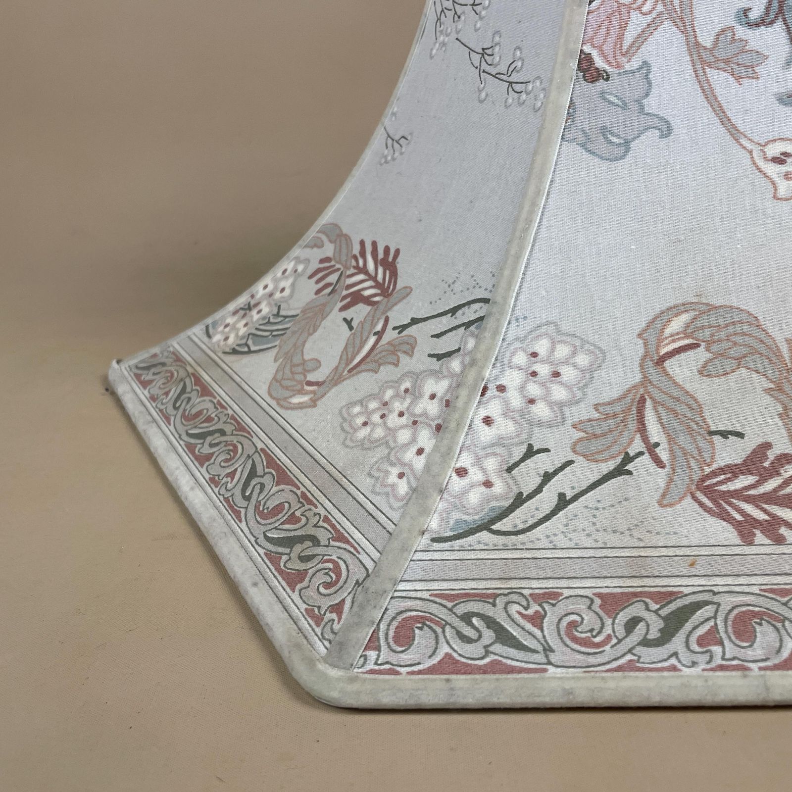 Antique Oriental Patterned Vintage Lamp Shade Lampshade Velvet Edge Trim Lightshade Light Empire Pattern Floor Lamp Pink Ornate photo Lighting