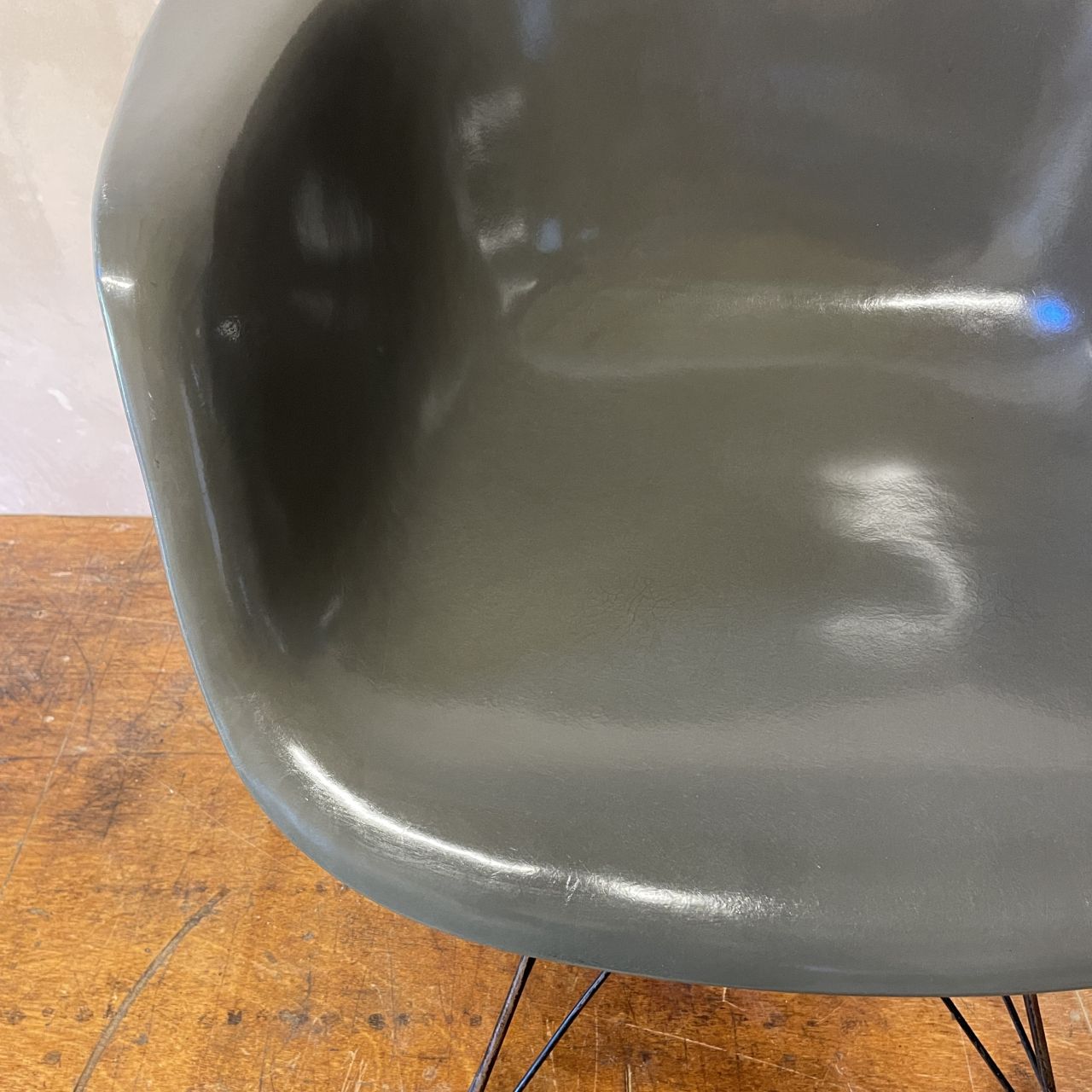 Eames Herman Miller Dar Fibreglass Chair In Elephant Grey photo vinterior