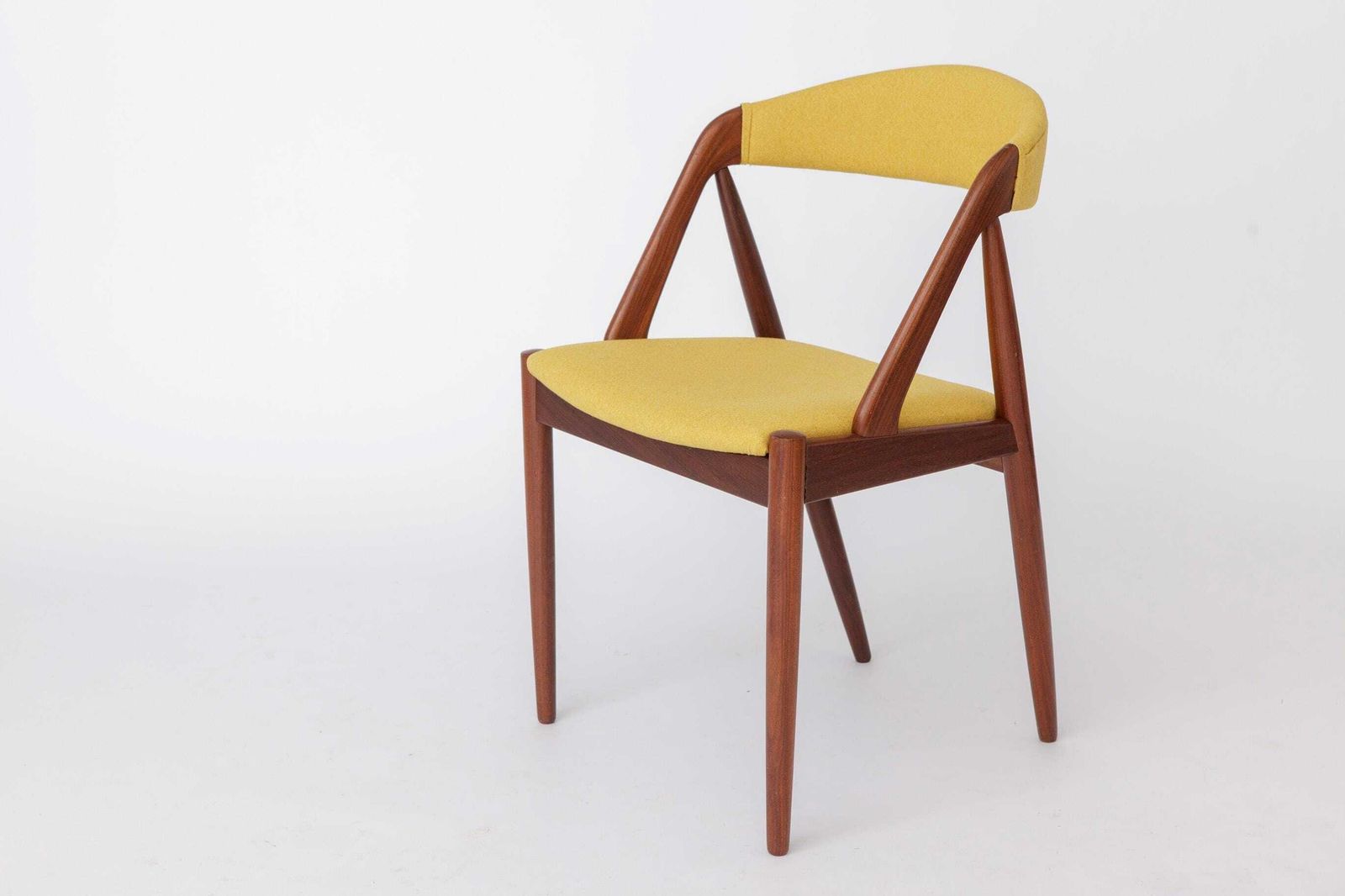Kai Kristiansen Model 31 Chair, Schou Andersen 1960s, Danish Teak Dining Chair, Restored Upholstered, Mid Century Modern photo Furniture