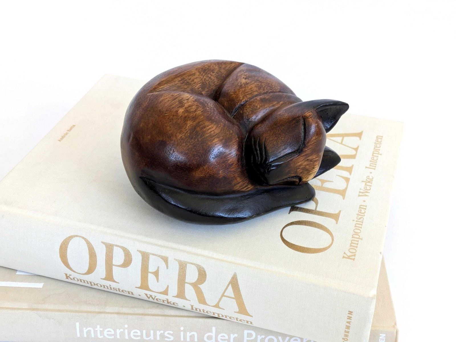 Midcentury Teak Sleeping Siamese Cat Figurine Bookend Paperweight, Scandinavian Wood Decor photo for sale
