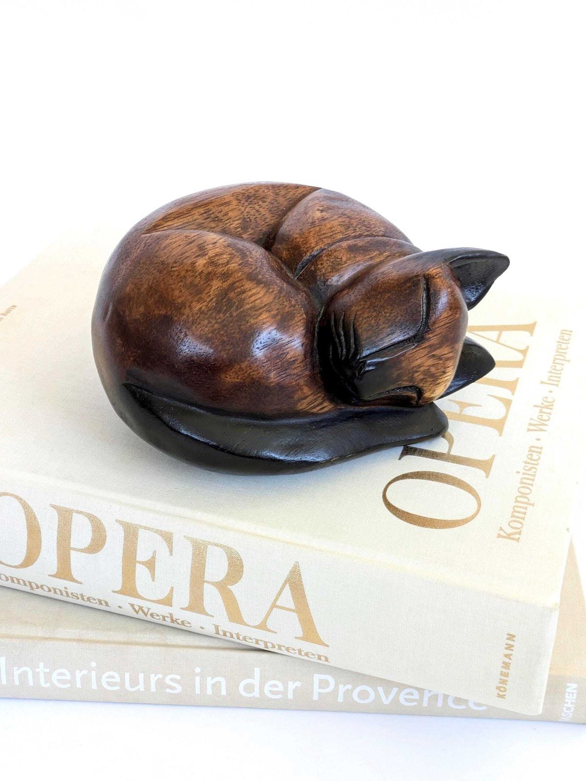 photo vinterior Midcentury Teak Sleeping Siamese Cat Figurine Bookend Paperweight, Scandinavian Wood Decor