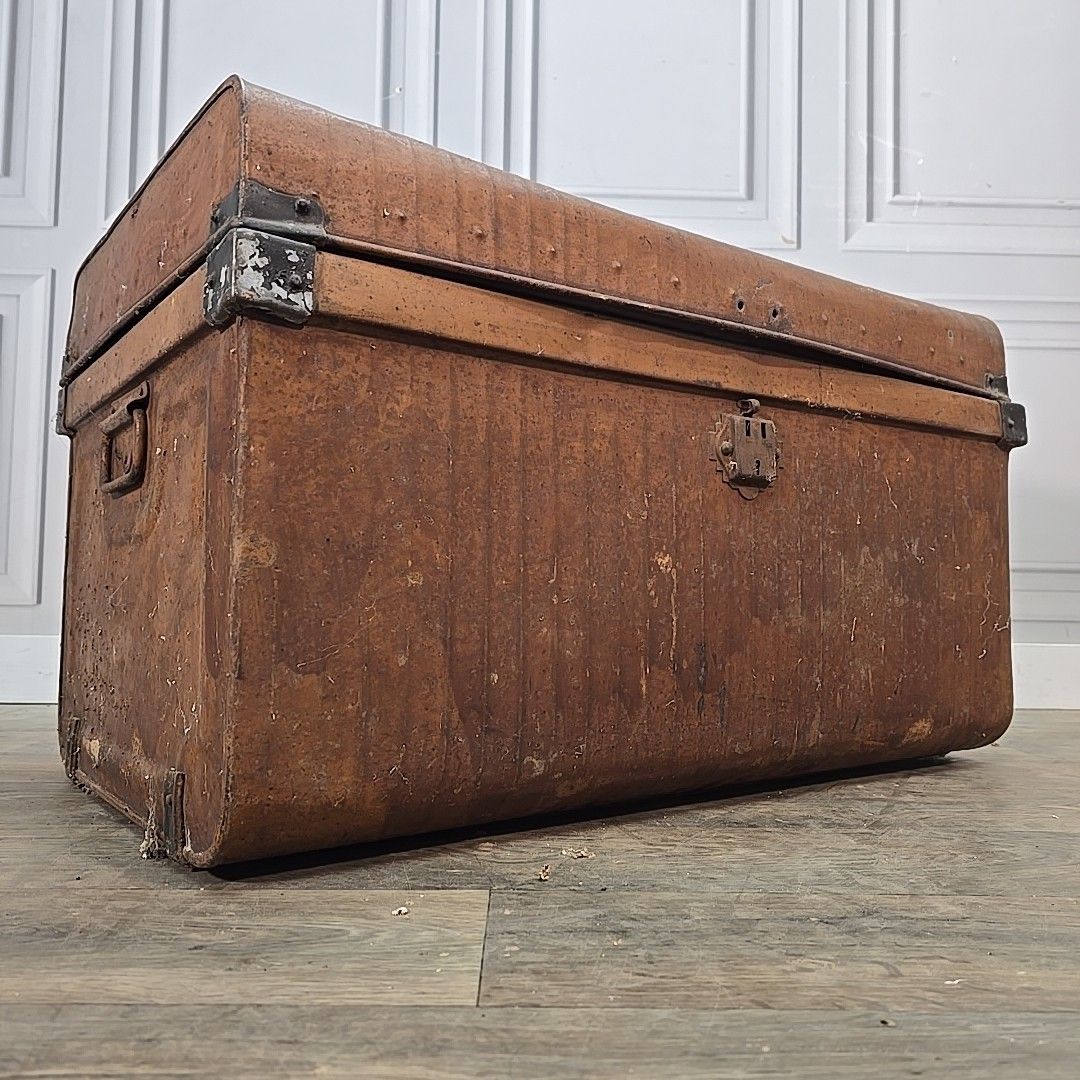 Vintage Metal Steamer Trunk Blanket Box Storage Chest Planter Industrial Retro