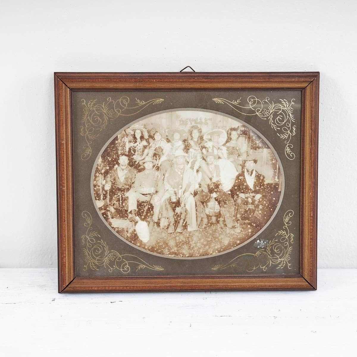 Photo Print Vintage Refined Antique Frame With Vintage Photo