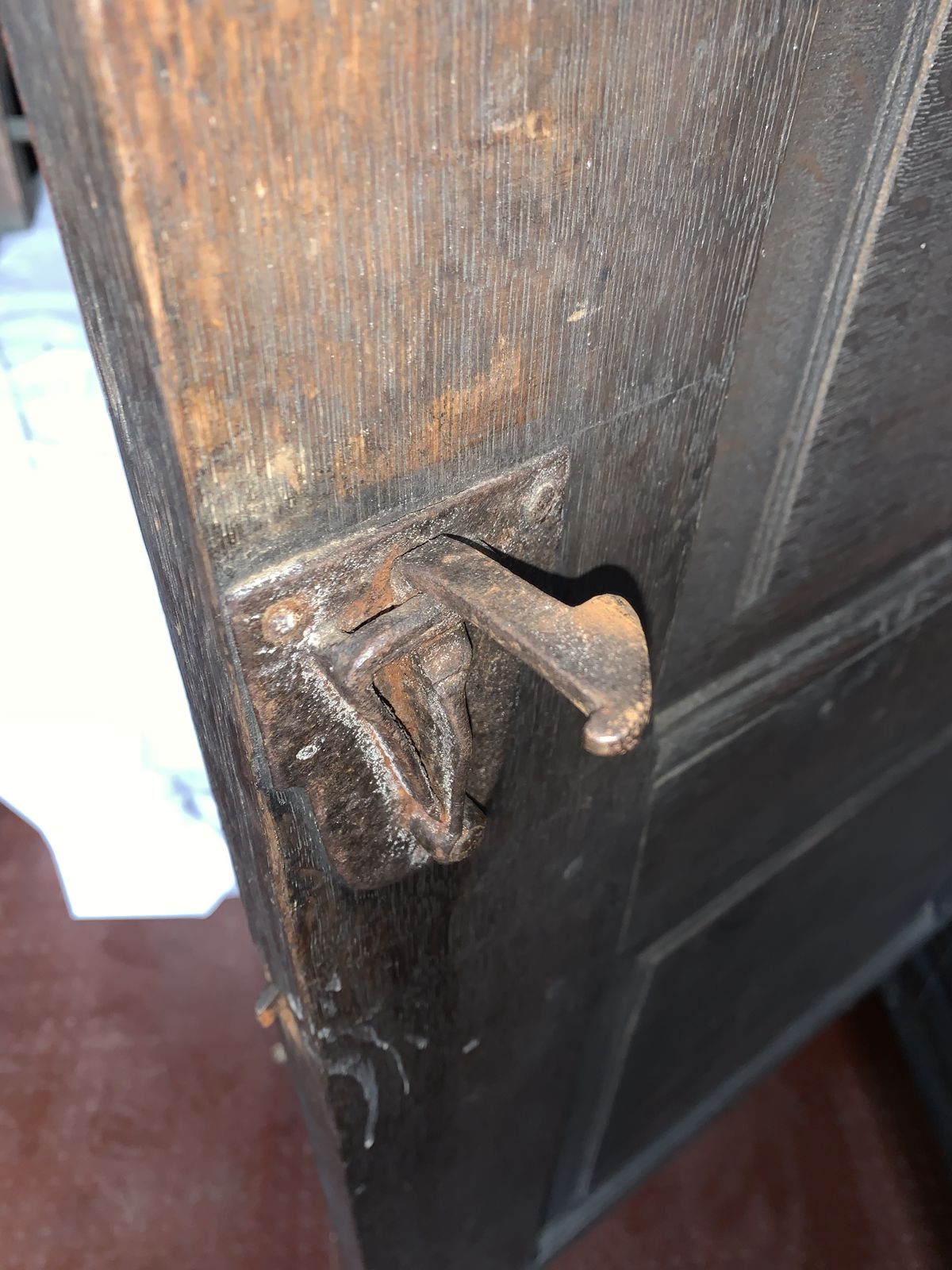 photo furniture Antique 17th Century Court Cupboard Anno 1609