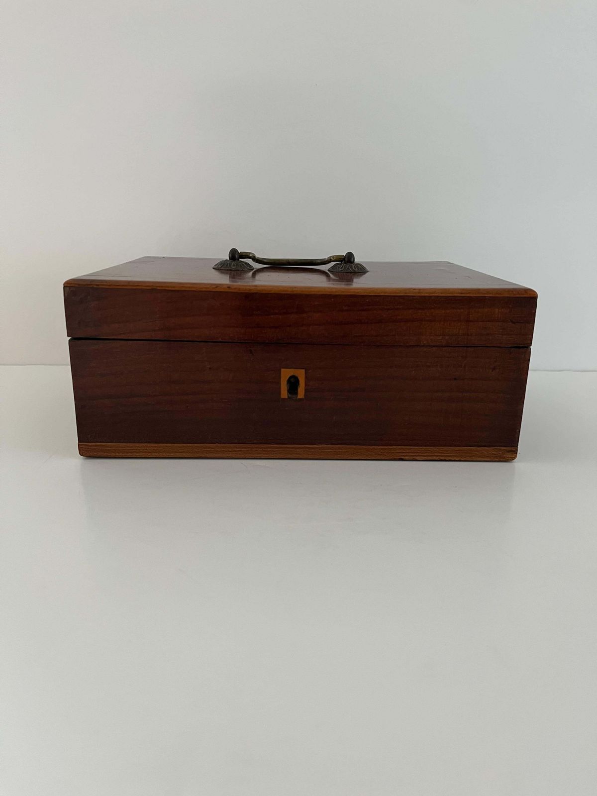 Fine Document Box Of Walnut Inlaid And Banded With Satinwood, Mid 19thc Ca 1840 photo for sale