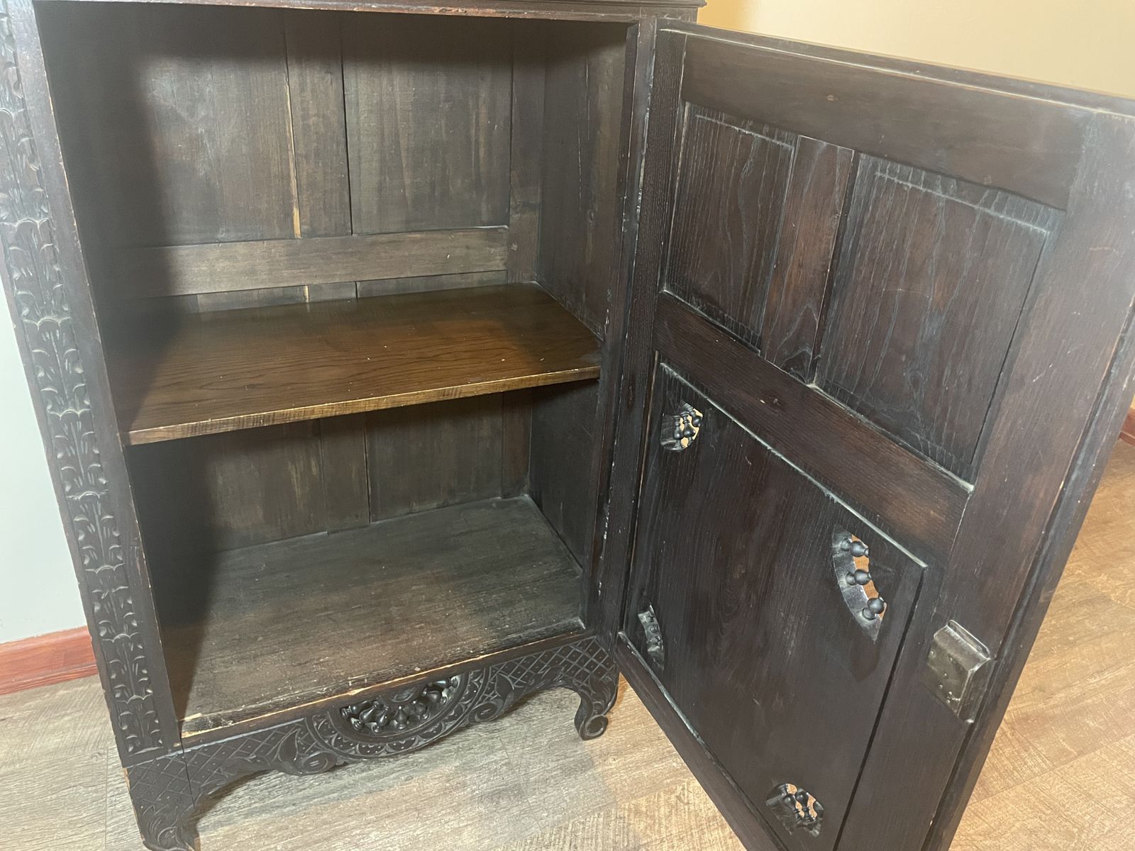 photo vinterior Antique French 20th Century Ornately Carved Housekeeper’s / Kitchen Food Cupboard