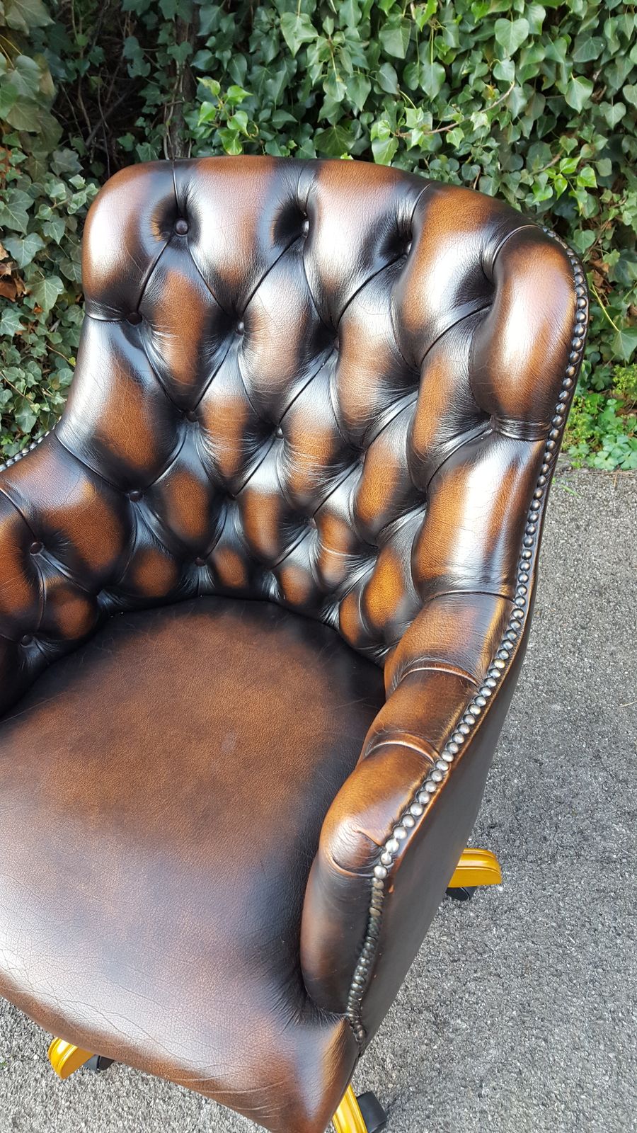 Antique Style Brown Leather Swivel Desk Chair photo 385.0
