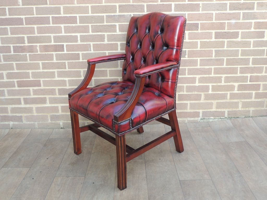 Chesterfield Ox Blood Chair, 1980s photo 399.0