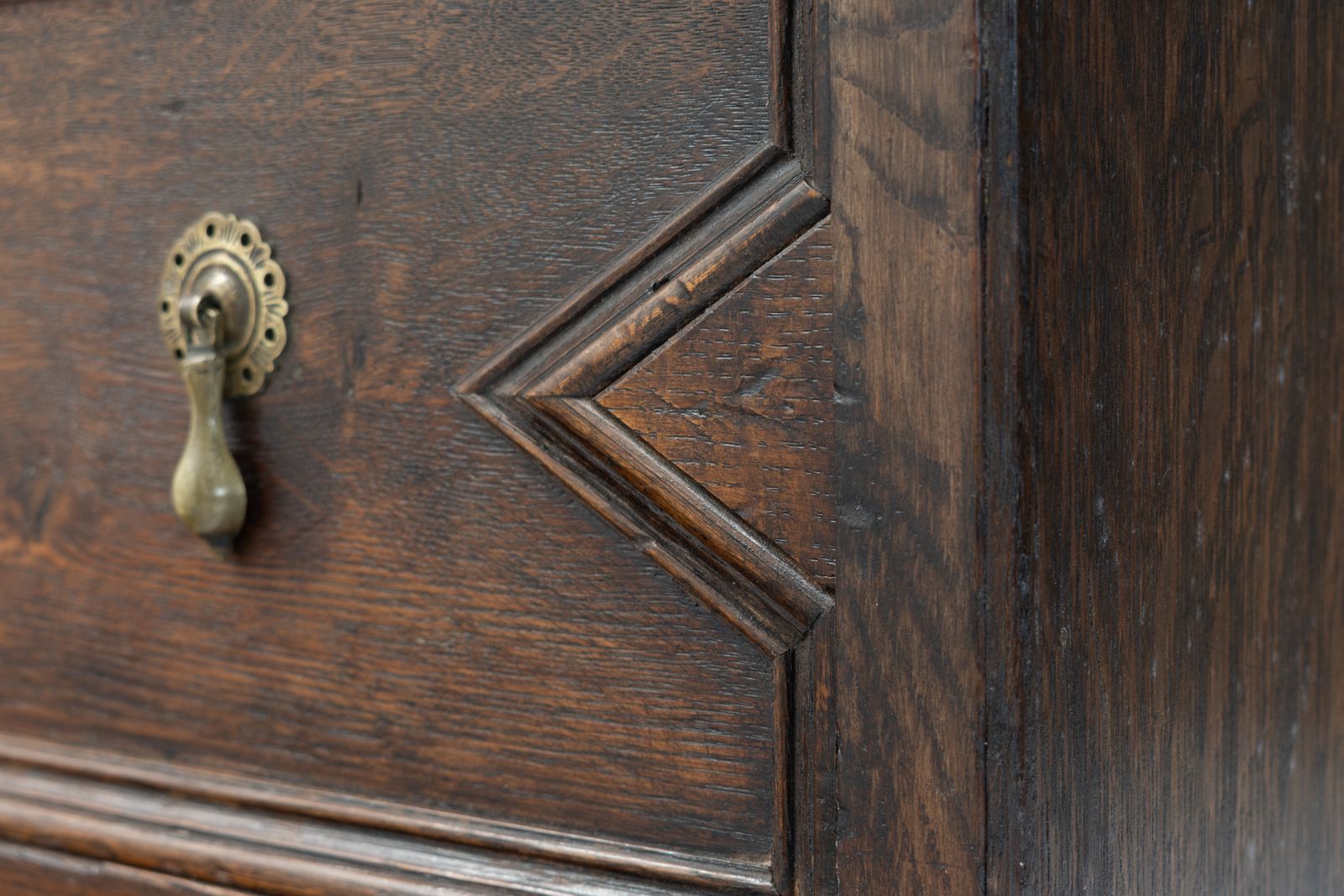 Jacobean Style Oak Chest, 1900s photo vinterior