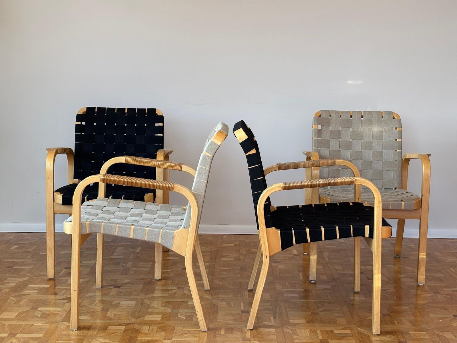 Model 45 Lounge Chairs By Alvar Aalto For Artek, 1970s Set Of 4 photo for sale