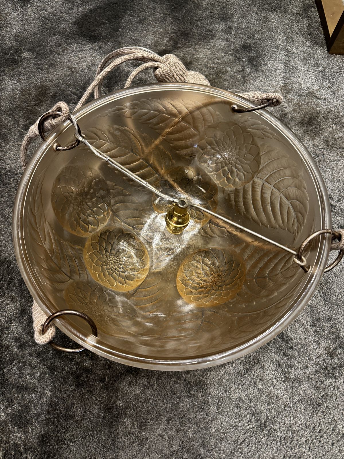 A R.Lalique Dahlias  Glass Chandelier photo Lighting