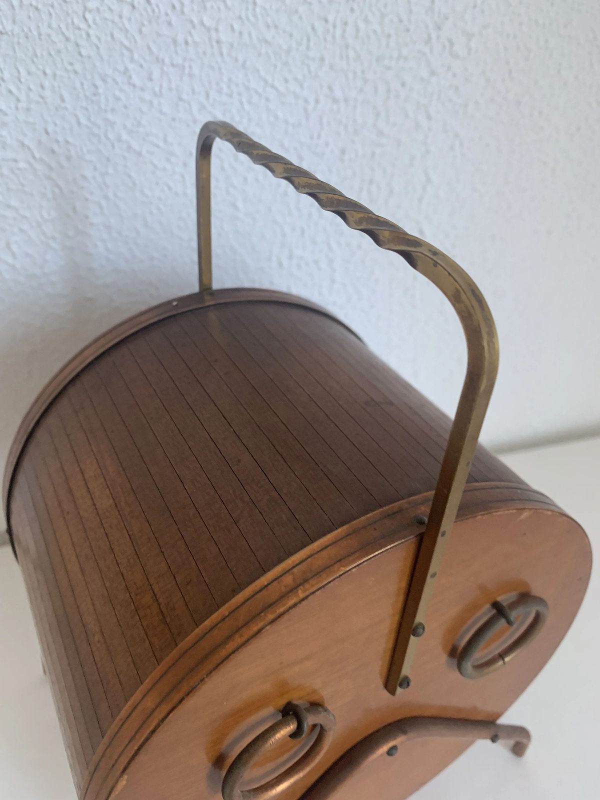 Vintage 1960s Tobacco Jar, Snuffbox, Barrel Shaped Pipe/Wine Pot   25 X 14 Cm photo vinterior