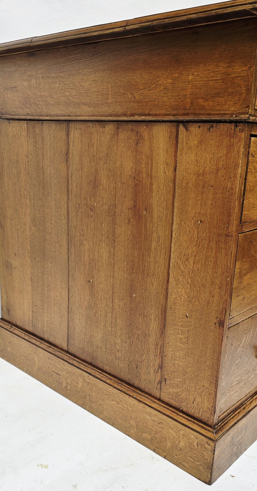Superb 19th Century Golden Oak Pedestal Desk. photo vintage