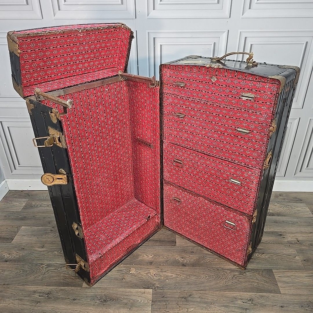 Antique Steamer Trunk Wardrobe Clothes Chest Cabin Trunk Drawers Hanging Rail
