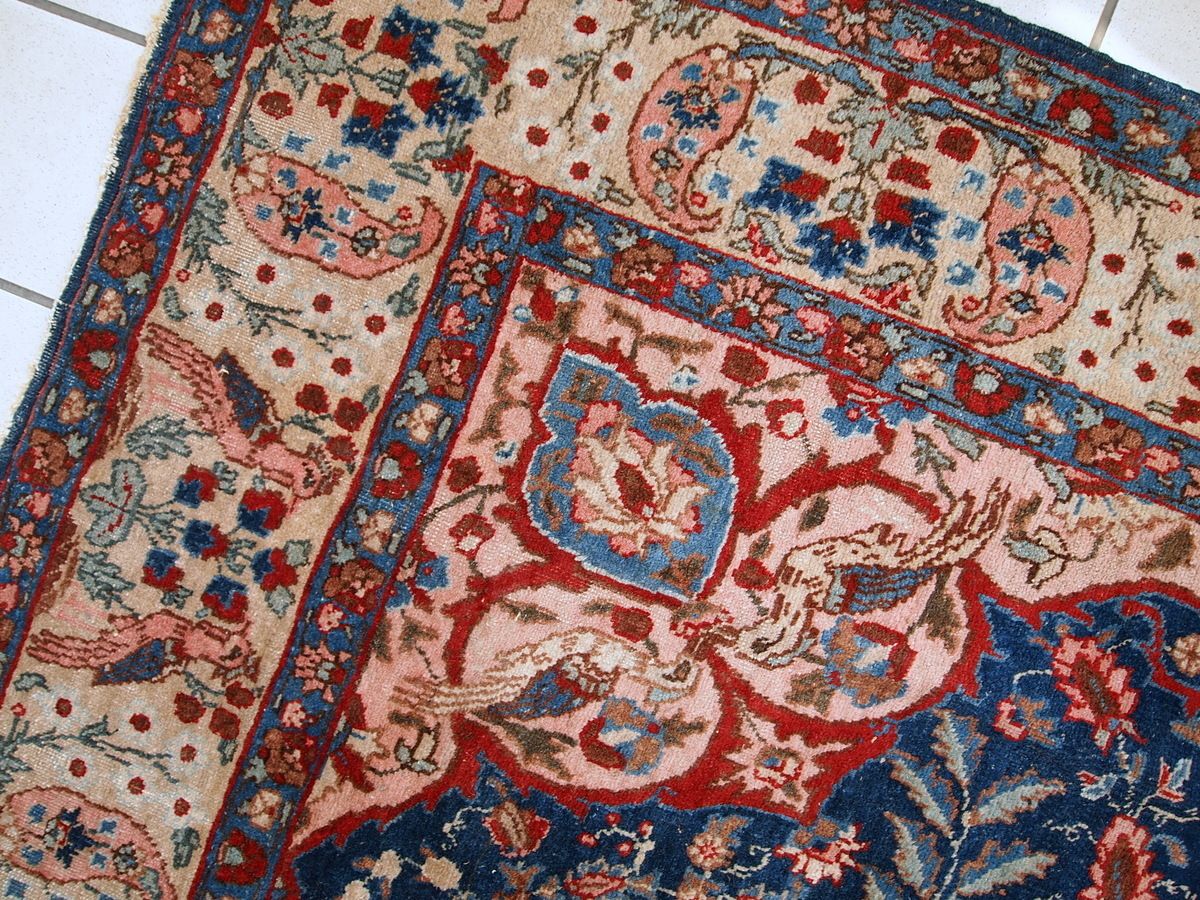Handgemaakt antiek wollen tapijt met bloemenmedaillon en vogels — 190 × 292 cm — jaren 1920 photo Textiel