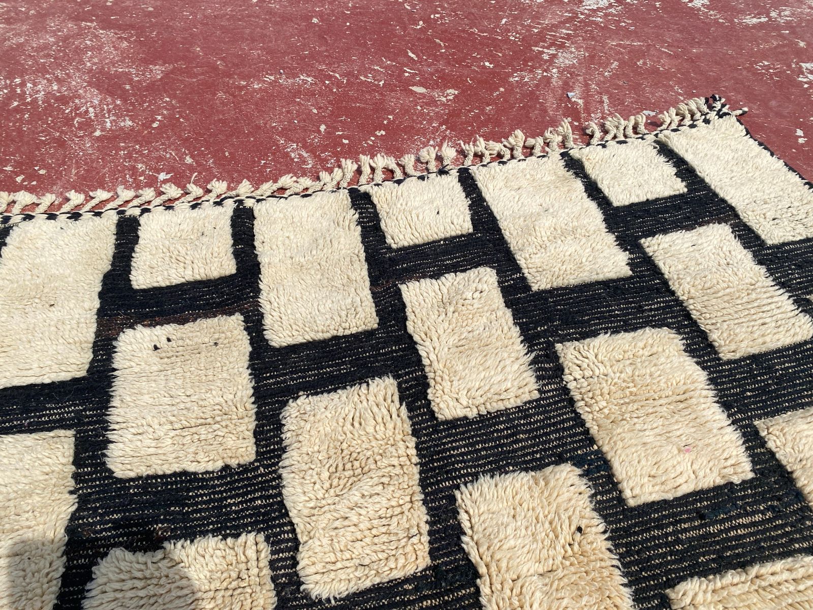 Beni Ourain Moroccan Rug – 230 X 160 Cm | Handwoven Wool | Black & Cream Geometric Grid Berber Carpet photo vintage