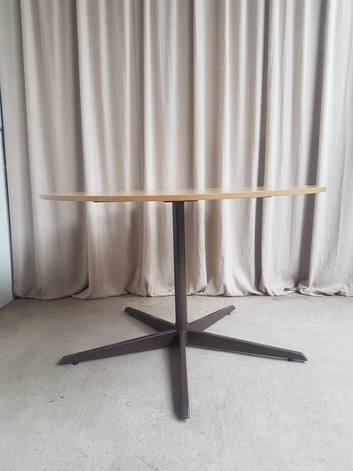 Vtg Mid Century Circular Melamine Modernist Dining Table Danish Retro R500 photo 190.0